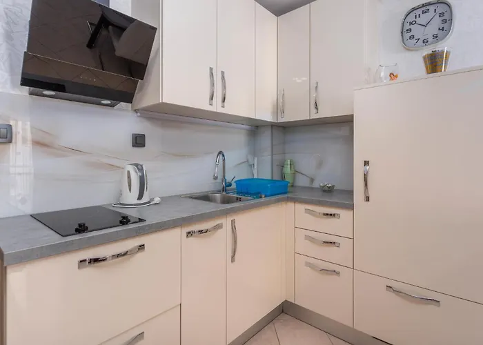 Awesome In Bogovici With Wifi