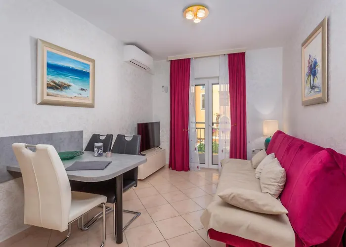 Awesome In Bogovici With Wifi *