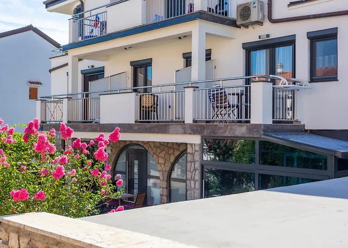 Awesome In Bogovici With Wifi *